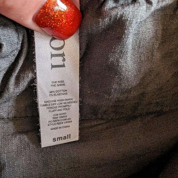 **Not For Sale** Vuori Ripstop Shorts Charcoal Small - Picture 3 of 5